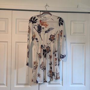 Short floral/white long sleeve dress